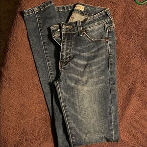 Stylish Dark Blue Skinny Jeans